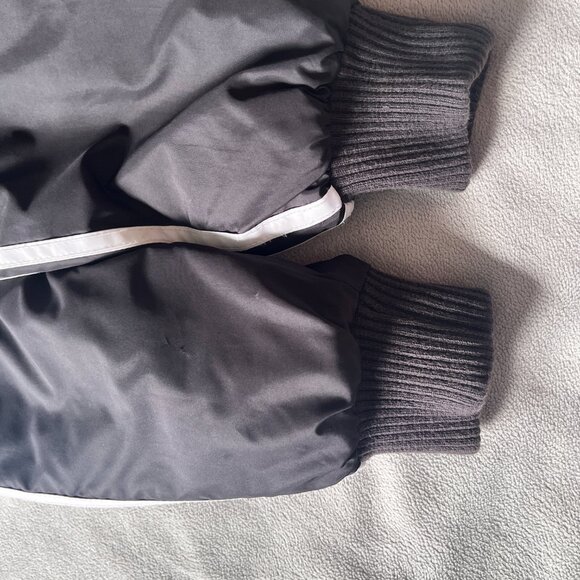 Adidas boys classic bomber insulated 3 stripe jacket size S (7-8) - Picture 9 of 9